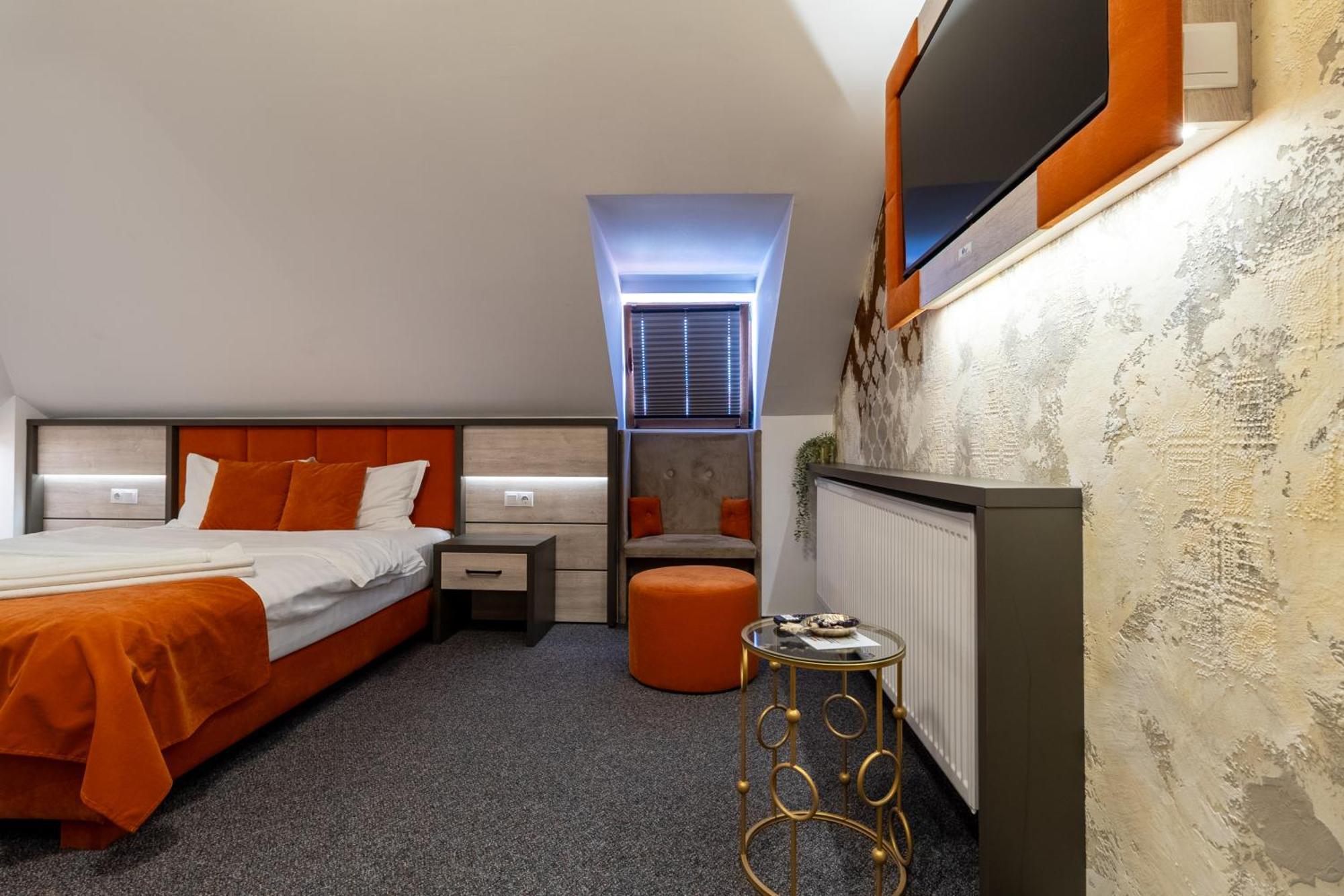 מלון Loft By Lumiere סיביו מראה חיצוני תמונה